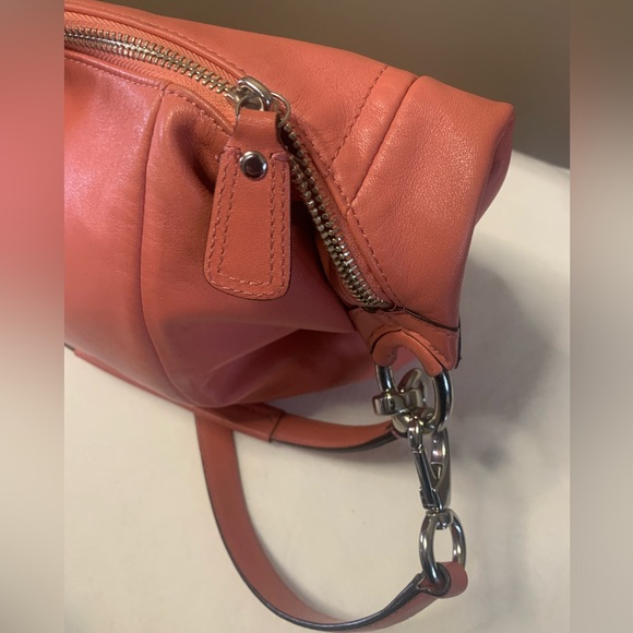 Coach Vintage Coral Crossbody purse - Picture 9 of 12